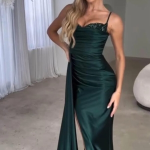 Rio Dress by Nicoletta – Emerald Green